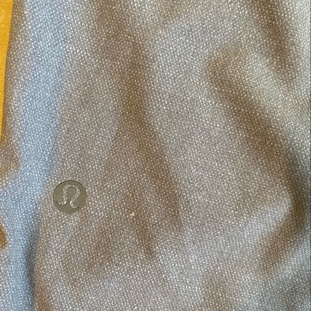 Lululemon R.A.D. Short - Picture 5 of 6